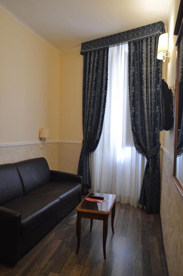 Pantheon Inn Rzym Zewnętrze zdjęcie